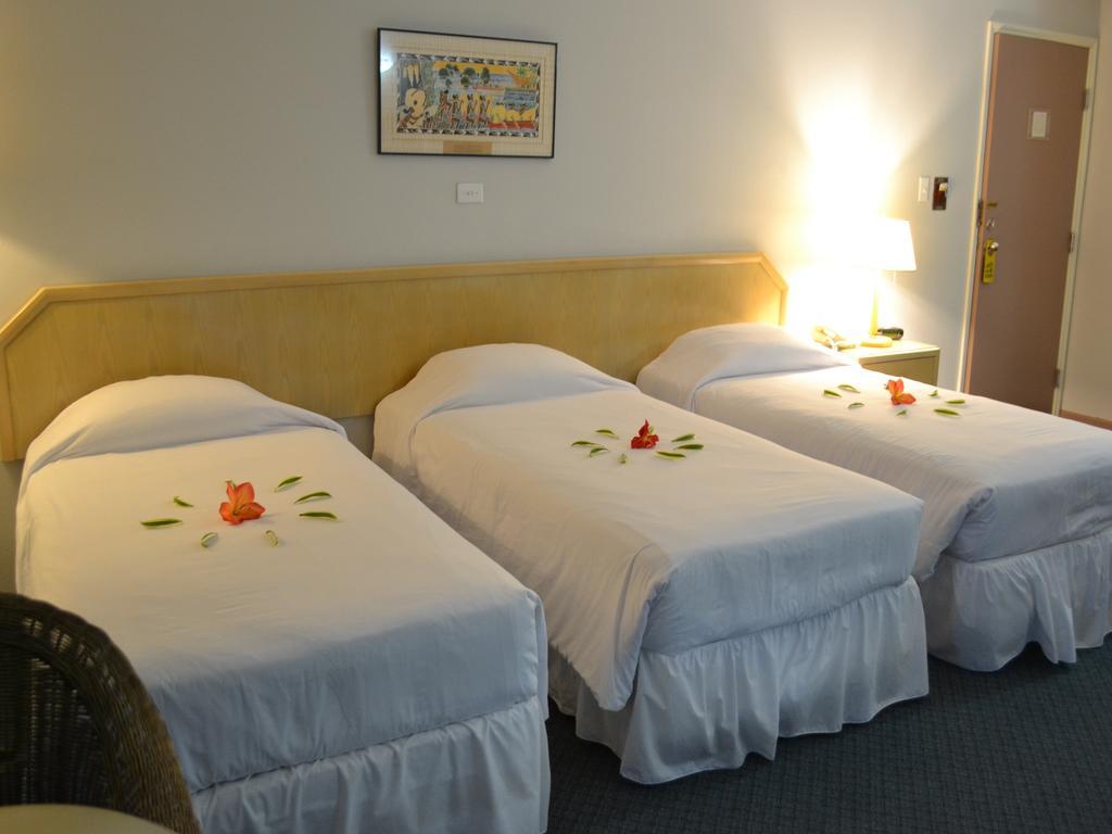 West Plaza Desekel Hotel Koror village Exterior foto
