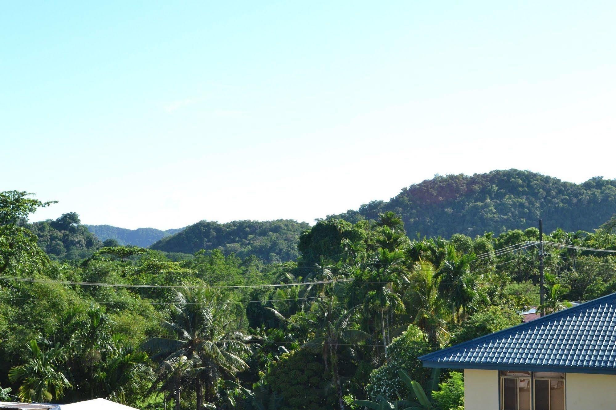 West Plaza Desekel Hotel Koror village Exterior foto